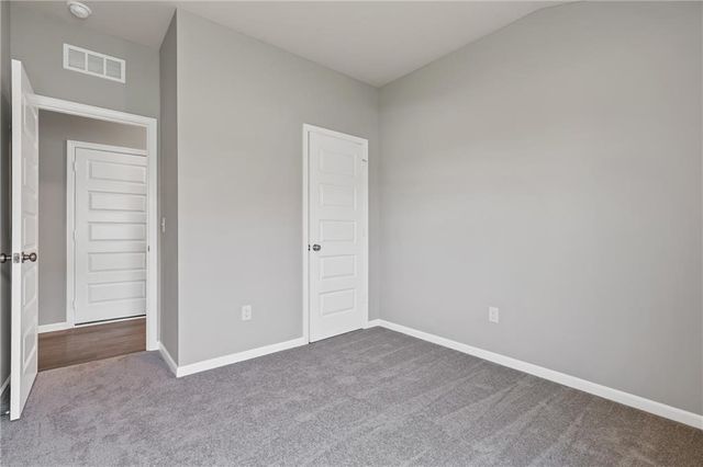 19507 Lincoln Street, Spring Hill, KS 66083