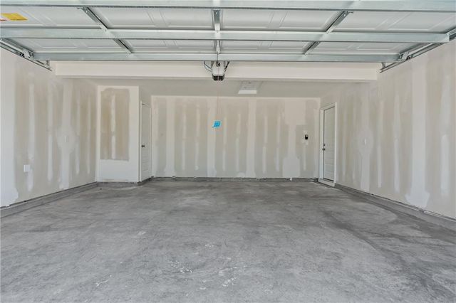 19507 Lincoln Street, Spring Hill, KS 66083