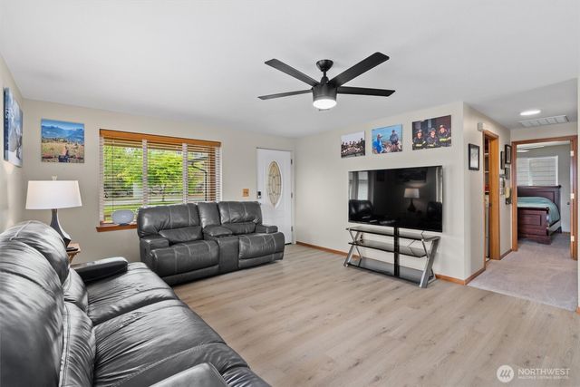 1305 Cascadia Drive, Sedro Woolley, WA 98284