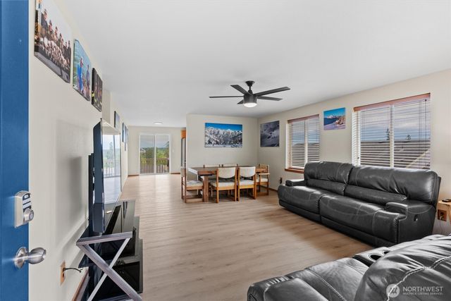 1305 Cascadia Drive, Sedro Woolley, WA 98284
