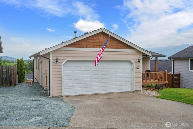 1305 Cascadia Drive, Sedro Woolley, WA 98284