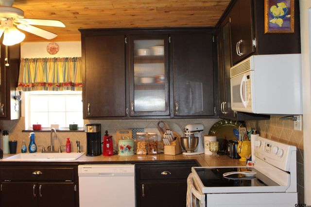 127 CR 3408, Jacksonville, TX 75766