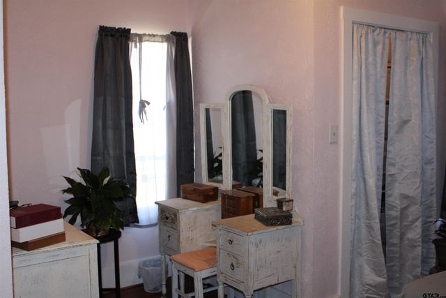 127 CR 3408, Jacksonville, TX 75766