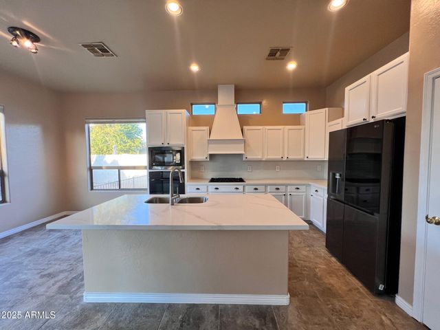 1480 E HARRISON Street, Gilbert, AZ 85295