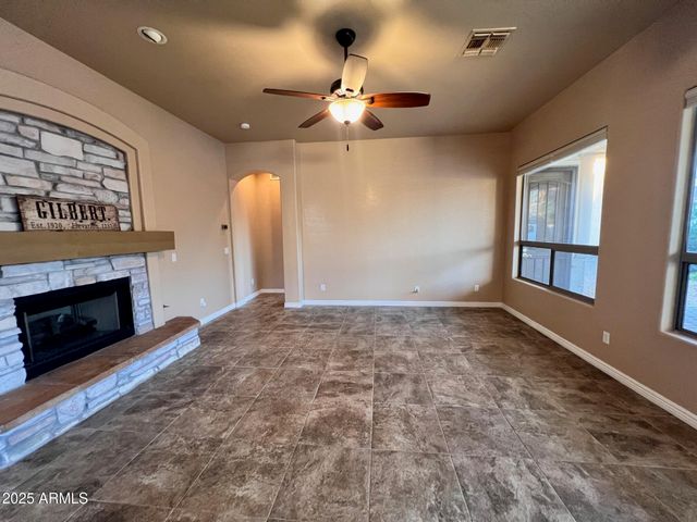 1480 E HARRISON Street, Gilbert, AZ 85295