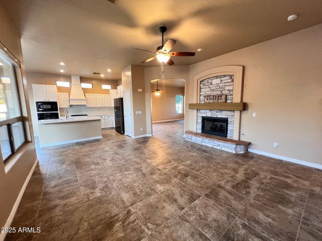 1480 E HARRISON Street, Gilbert, AZ 85295