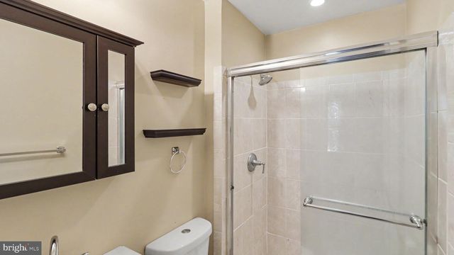 6629 BURLINGTON PL, Springfield, VA 22152