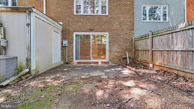 6629 BURLINGTON PL, Springfield, VA 22152