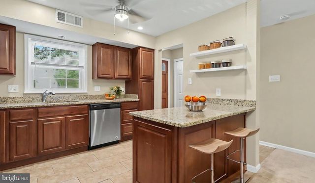 6629 BURLINGTON PL, Springfield, VA 22152