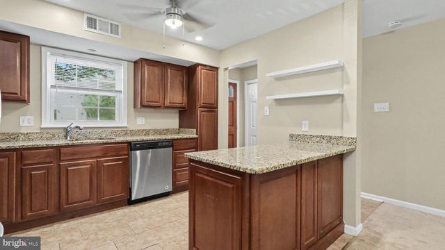 6629 BURLINGTON PL, Springfield, VA 22152