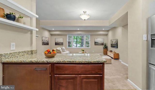 6629 BURLINGTON PL, Springfield, VA 22152