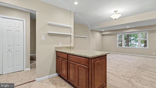6629 BURLINGTON PL, Springfield, VA 22152