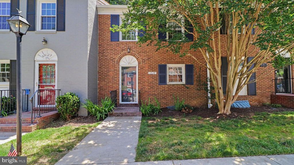 6629 BURLINGTON PL, Springfield, VA 22152