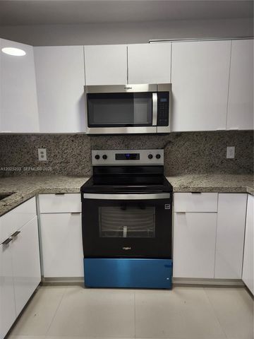 7785 W 30th Ct F-203, Hialeah, FL 33018