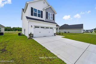 548 Appalachian Trail N, Jacksonville, NC 28546