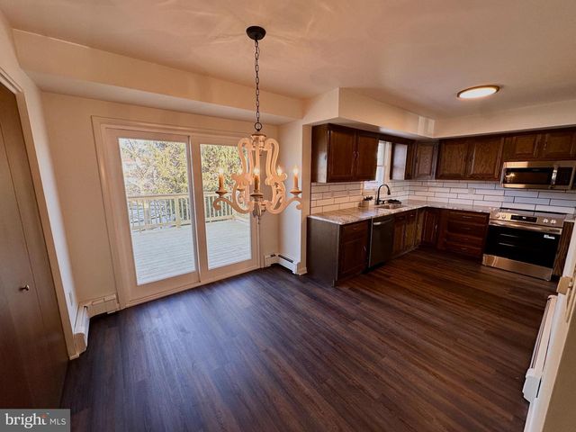 701 TAMARACK TRL, Reading, PA 19607