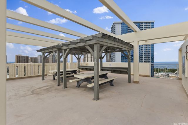 1655 Makaloa Street 1517, Honolulu, HI 96814