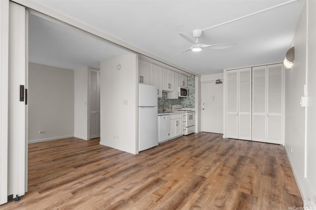 1655 Makaloa Street 1517, Honolulu, HI 96814