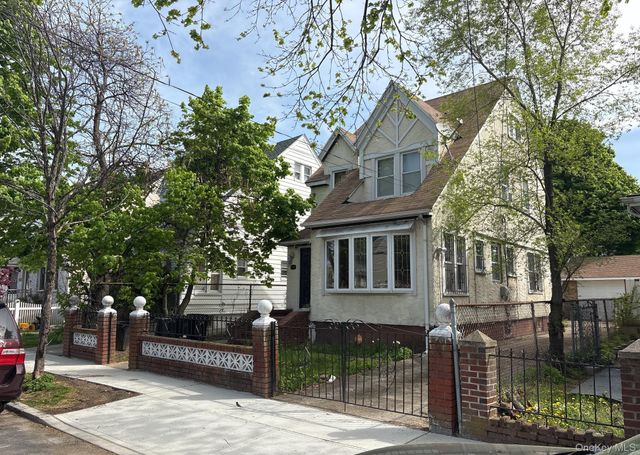 115-57 196th Street, Saint Albans, NY 11412