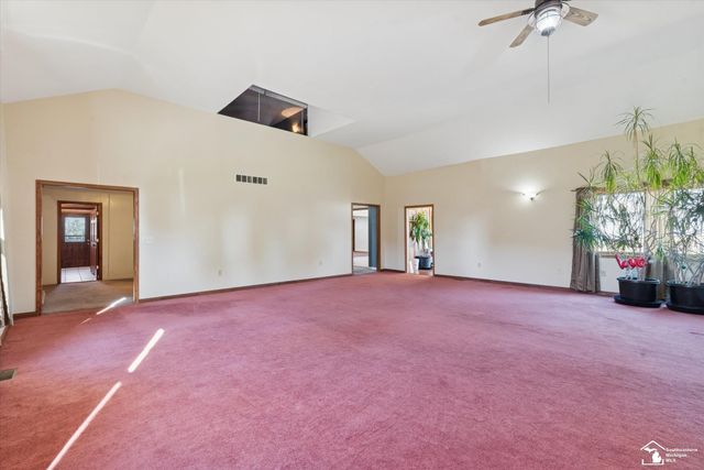 11239 Harold Drive, Luna Pier, MI 48157