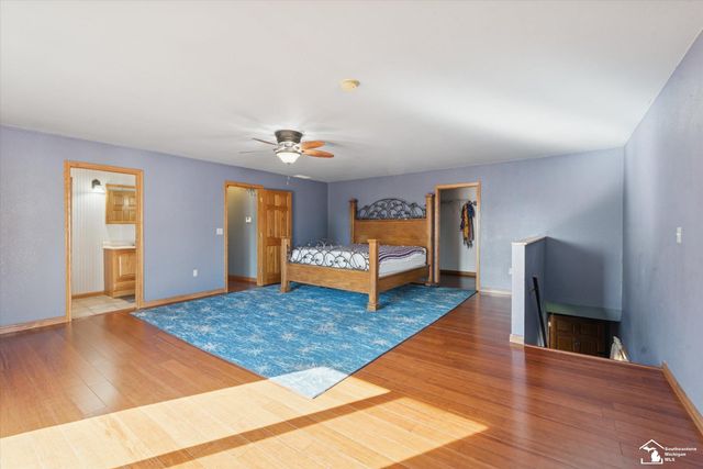 11239 Harold Drive, Luna Pier, MI 48157