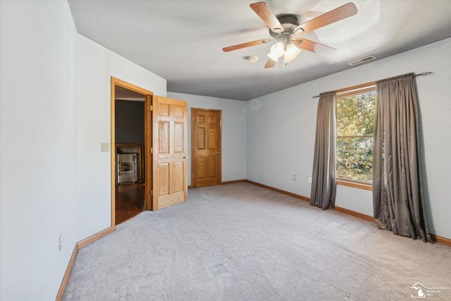 11239 Harold Drive, Luna Pier, MI 48157