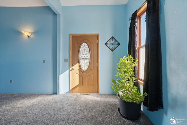 11239 Harold Drive, Luna Pier, MI 48157