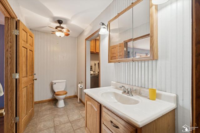 11239 Harold Drive, Luna Pier, MI 48157