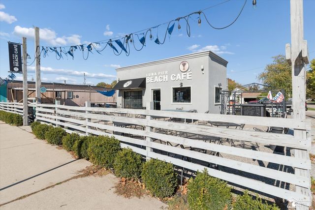 11239 Harold Drive, Luna Pier, MI 48157