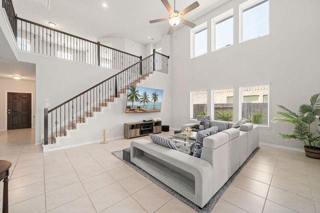 5007 Chimney Swift Lane, Baytown, TX 77521