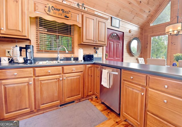 769 Ross Ridge Road, Blairsville, GA 30512