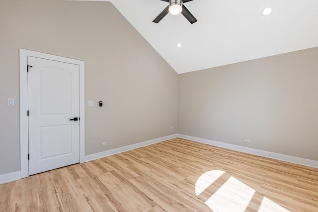 921 N Lorel Avenue, Chicago, IL 60651