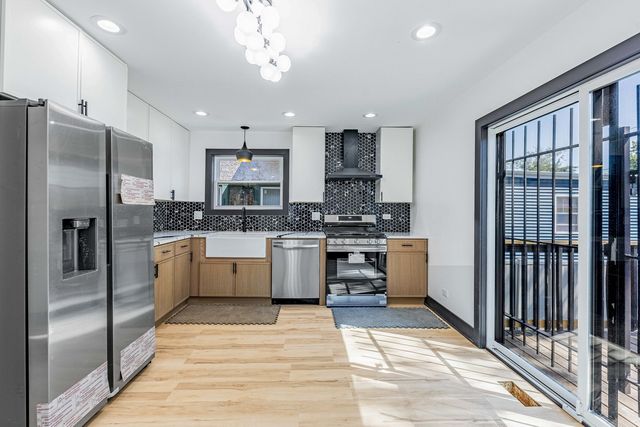 921 N Lorel Avenue, Chicago, IL 60651