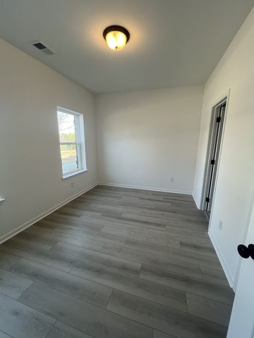 126 Rosebush Lane, Lebanon, TN 37087