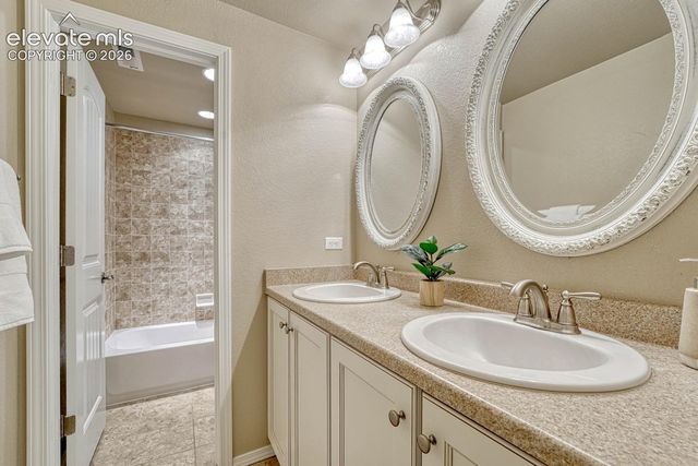 6049 Traditions Drive, Colorado Springs, CO 80924