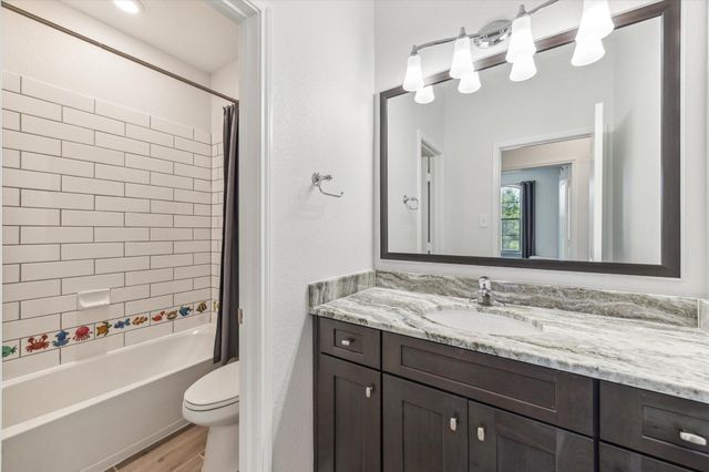 26 Heirloom Garden Place, Magnolia, TX 77354