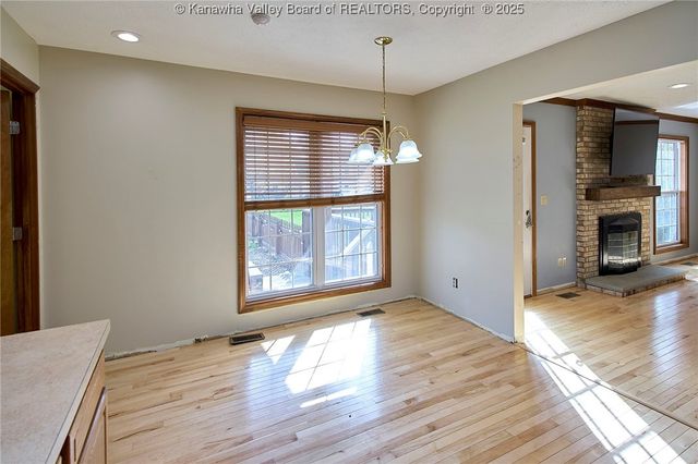 1 Meadow Ridge Drive, Hurricane, WV 25526