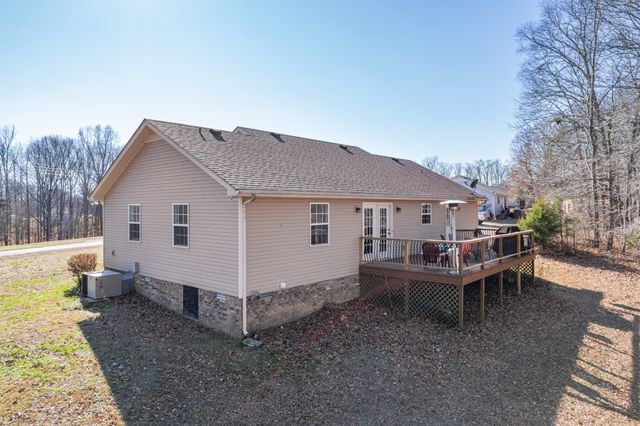 129 Poling Dr, Pulaski, TN 38478