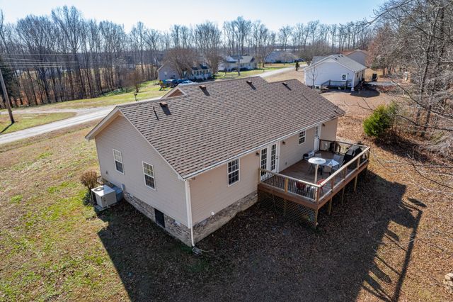 129 Poling Dr, Pulaski, TN 38478