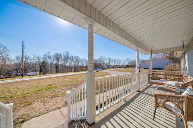 129 Poling Dr, Pulaski, TN 38478