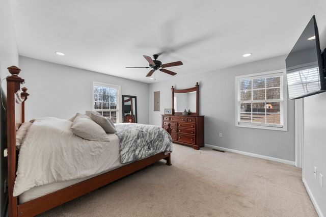 129 Poling Dr, Pulaski, TN 38478