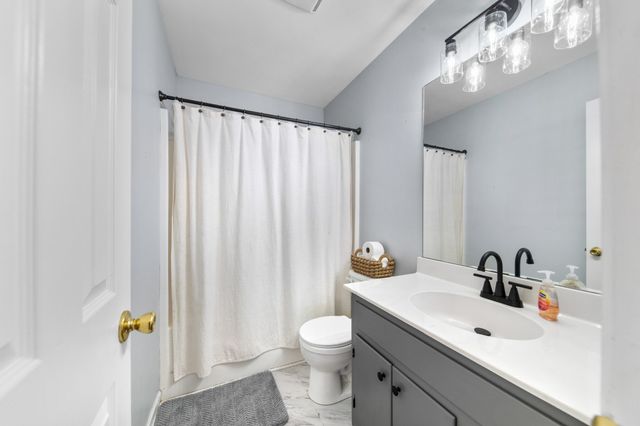 129 Poling Dr, Pulaski, TN 38478