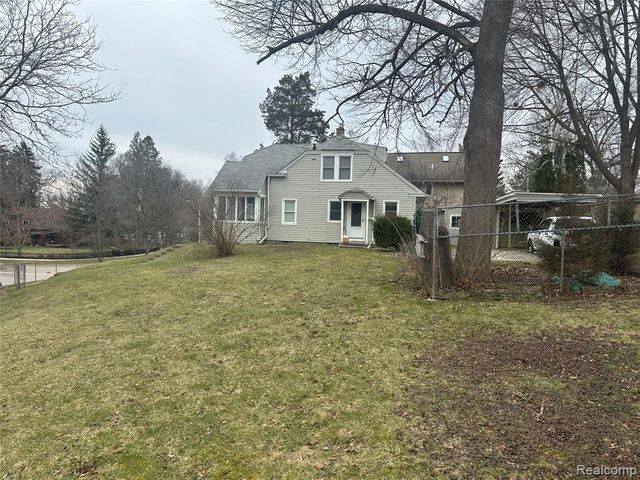1315 Lutz Avenue, Ann Arbor, MI 48103