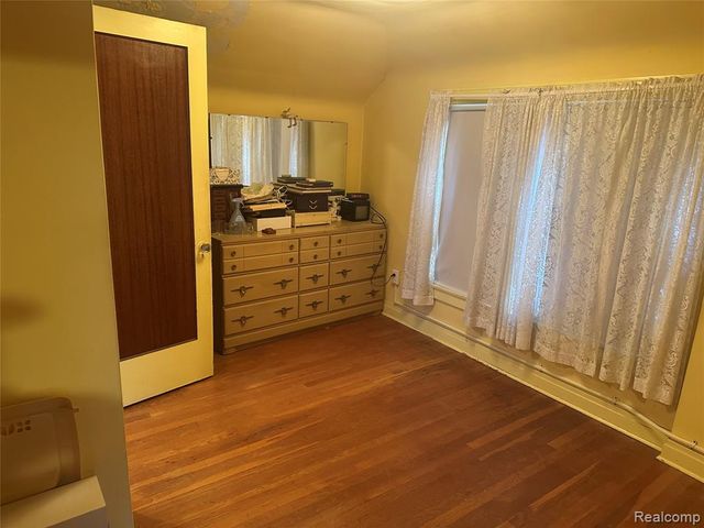 1315 Lutz Avenue, Ann Arbor, MI 48103