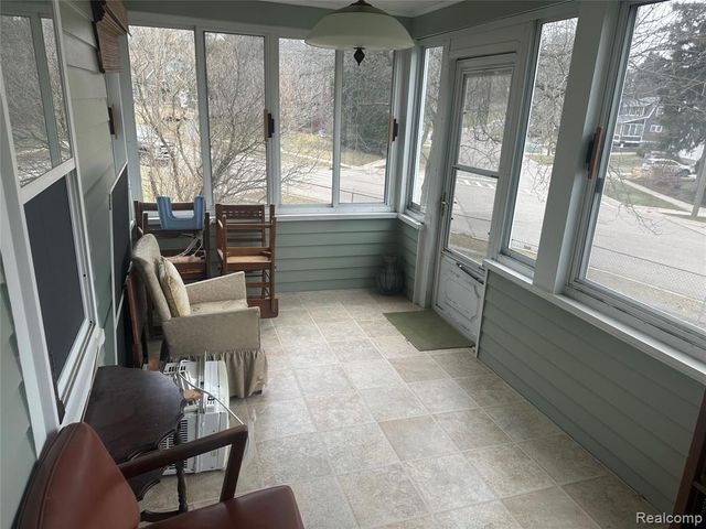 1315 Lutz Avenue, Ann Arbor, MI 48103
