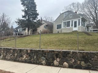 1315 Lutz Avenue, Ann Arbor, MI 48103