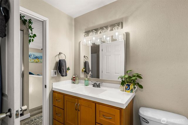 520 Lacey Place NE, East Wenatchee, WA 98802