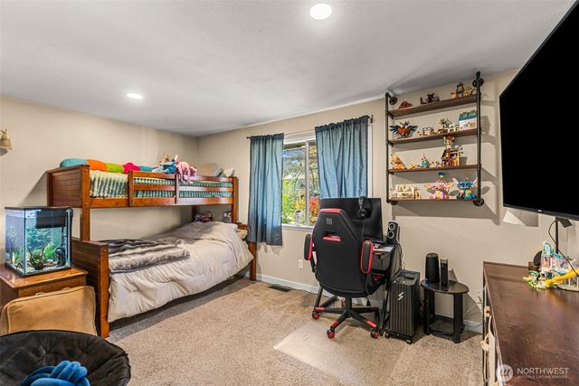 520 Lacey Place NE, East Wenatchee, WA 98802