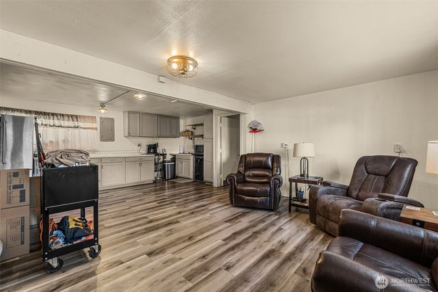 520 Lacey Place NE, East Wenatchee, WA 98802