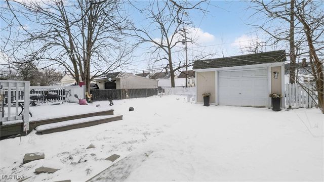 22670 Arms Avenue, Euclid, OH 44123